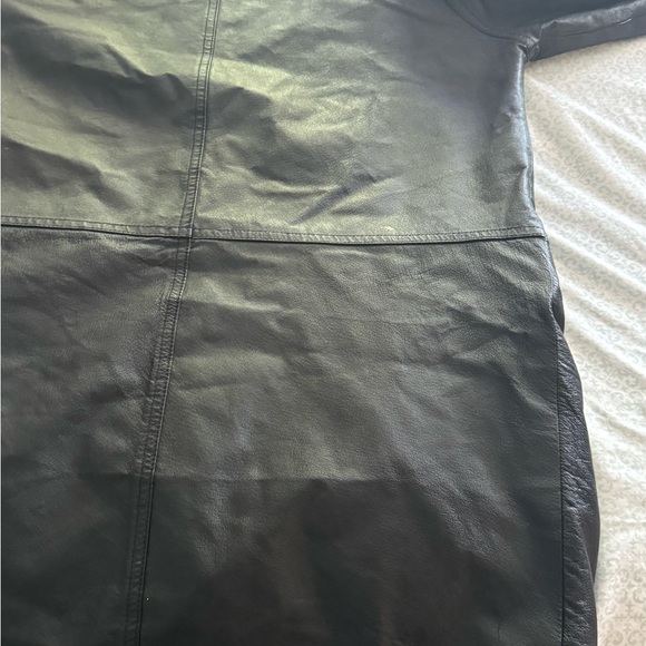 Leather jacket - Picture 4 of 5